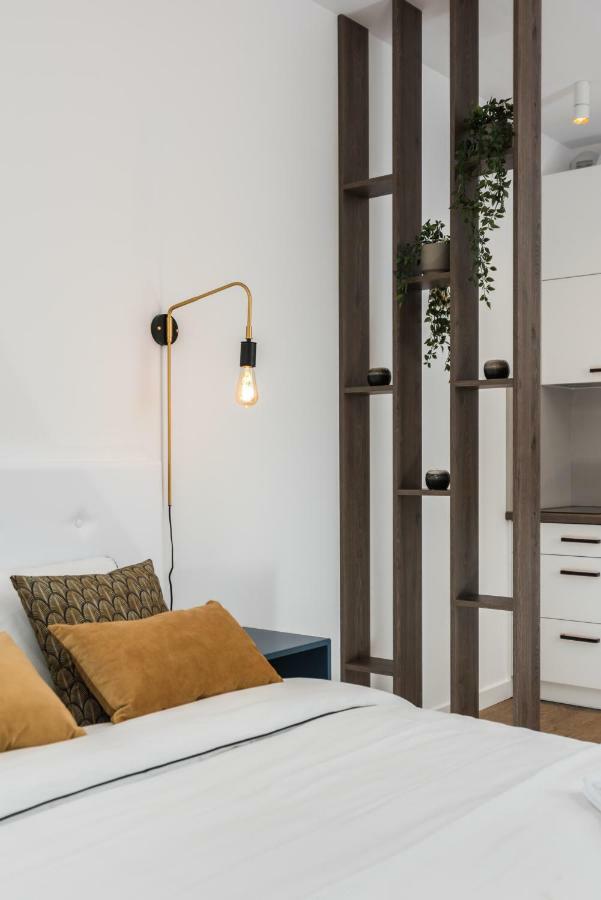 Rajska 3 By Atrium Apartments Краков Экстерьер фото